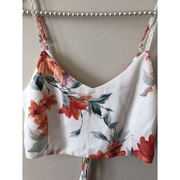 Lulus Womens Size M White Floral Lace Up Back Crop Top Sleeveless - Picture 2 of 6
